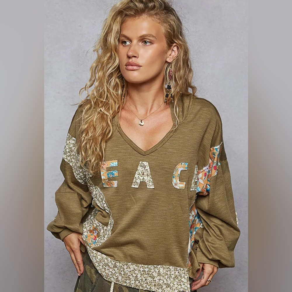 POL Olive Graphic V-Neck Peace Hoodie Top